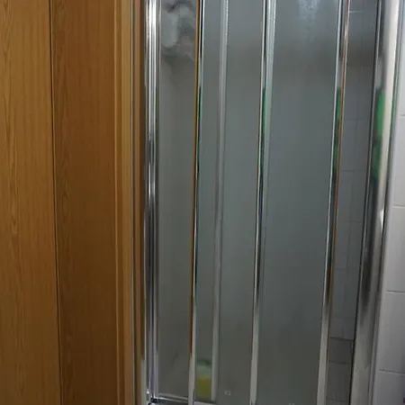 - House Melani Oda ve Kahvaltı