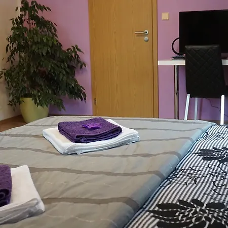 - House Melani 4* Velke Prilepy