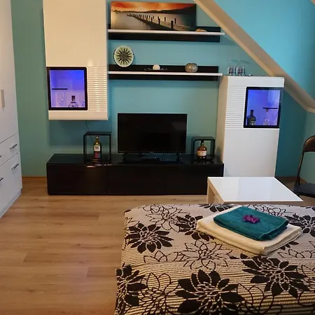 - House Melani Oda ve Kahvaltı
