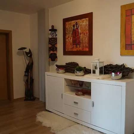 Oda ve Kahvaltı - House Melani 4*